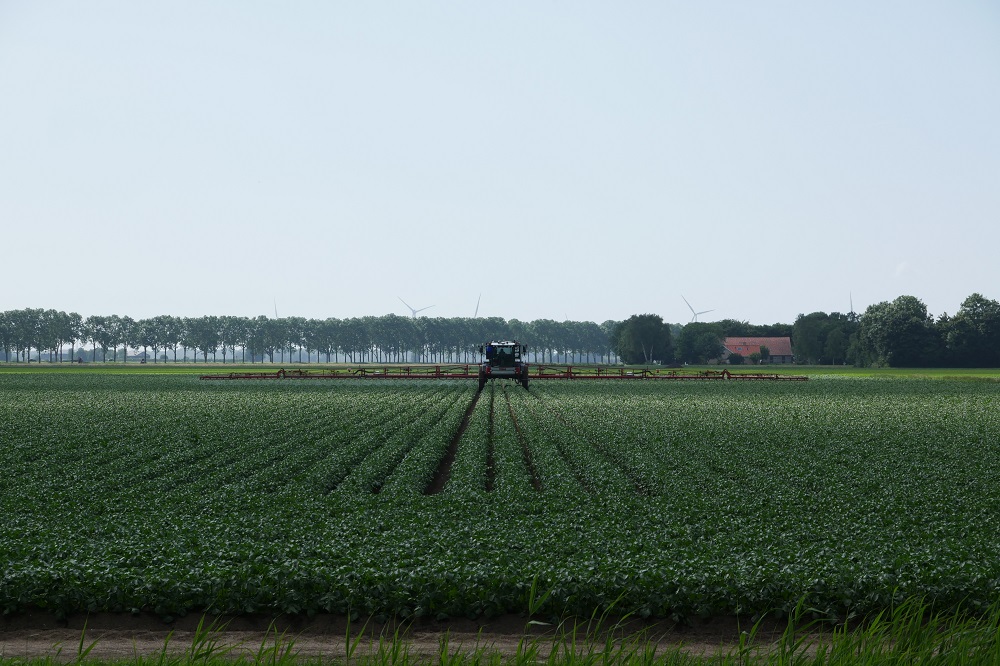 Verdere daling in antibioticagebruik en gewasbeschermingsmiddelen realiseren